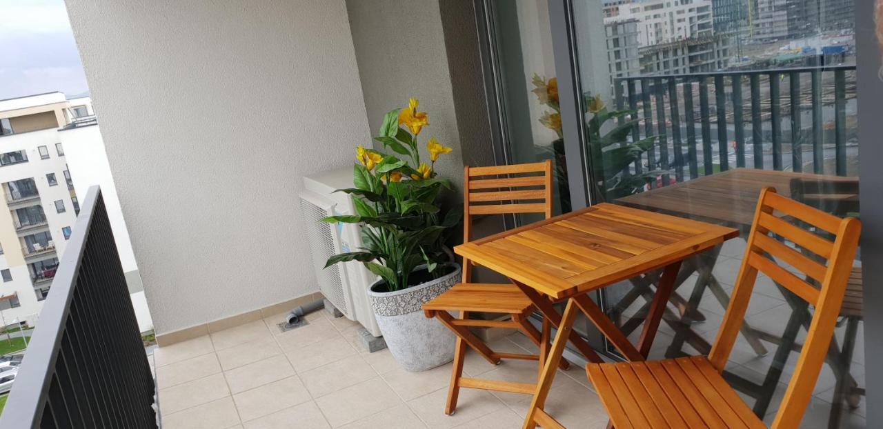 Elegant Sophia'S Apartment Brasov Exterior photo